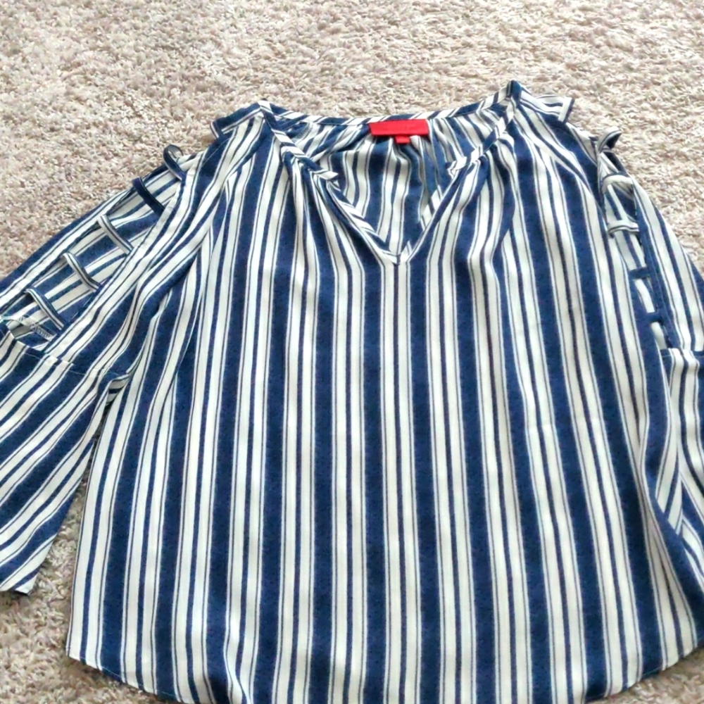 Woman's top